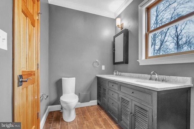 Building Photo - 6415 Bradley Blvd