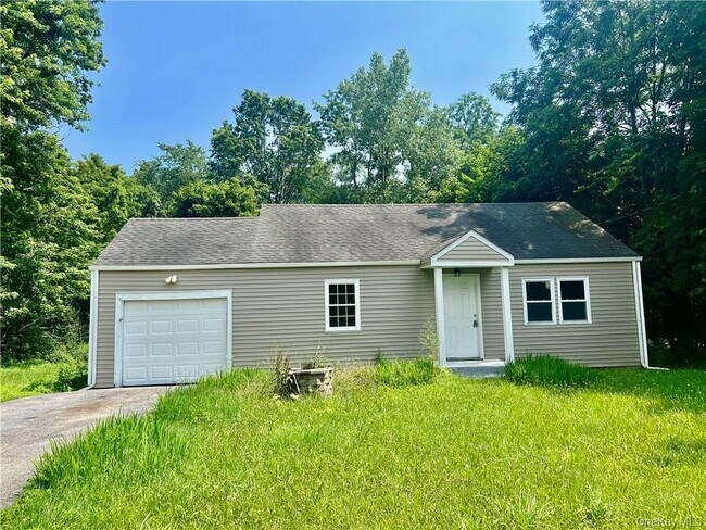 Building Photo - 3036 US-6