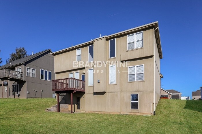 Building Photo - 1403 SW Addie Ln