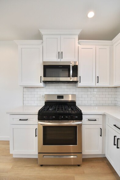 Building Photo - 2683 34th St