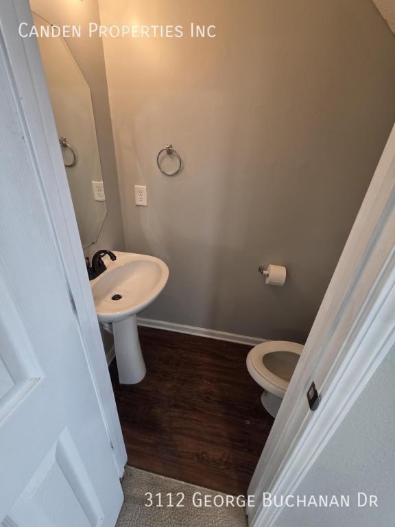 Building Photo - 3112 George Buchanan