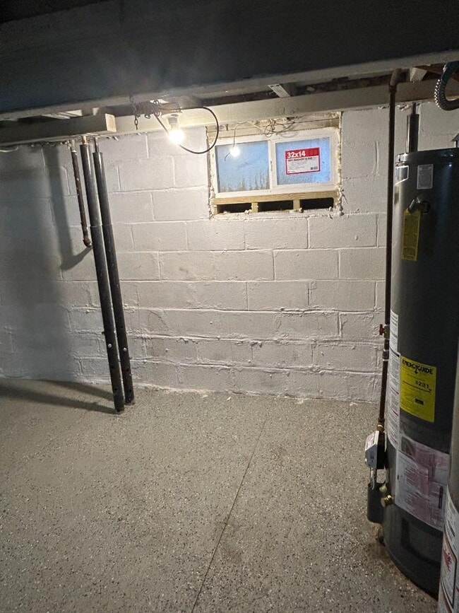 Building Photo - 1005 Bacon St