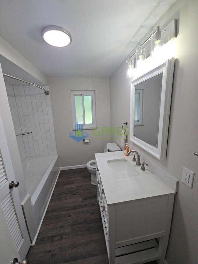 Building Photo - Newly remodeled 4-bedroom, 3-bath home in Pittsburgh