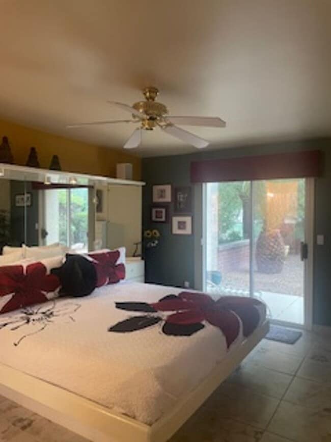 Building Photo - Tucson National Fully Furnished Home on the Golf Course