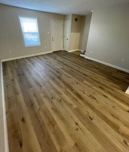 FAMILY ROOM - 170 Middleground Way