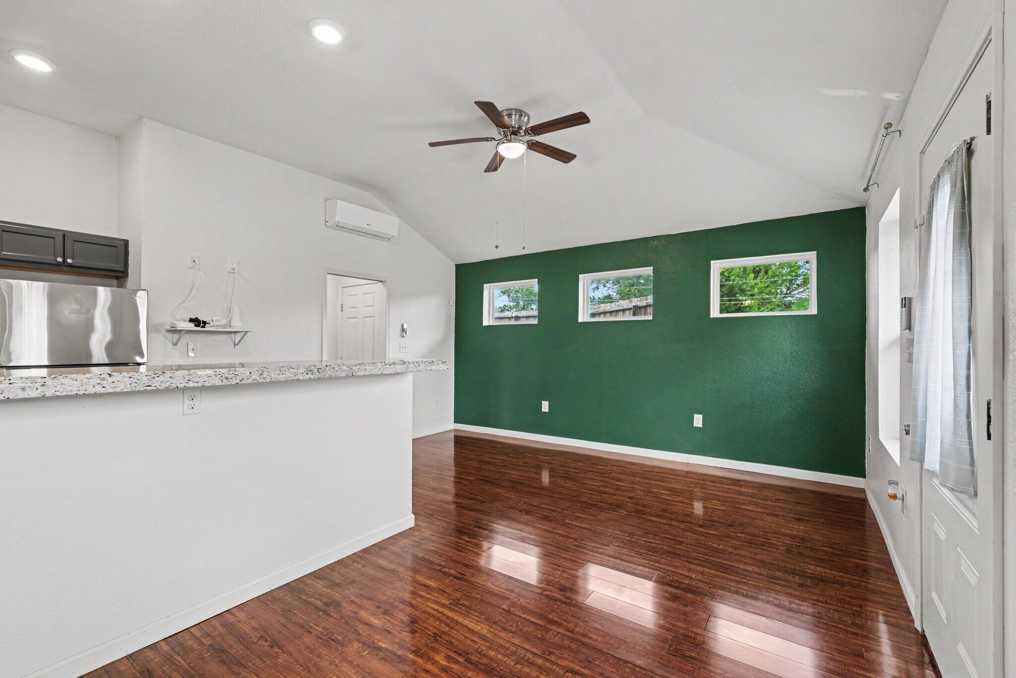 Building Photo - 6556 Osage Trl