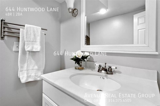 Building Photo - 644 Huntwood Ln