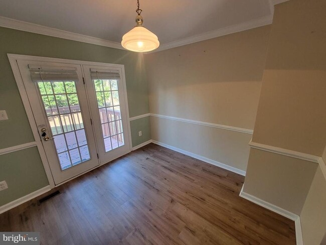 Building Photo - 11 Whistler Ct