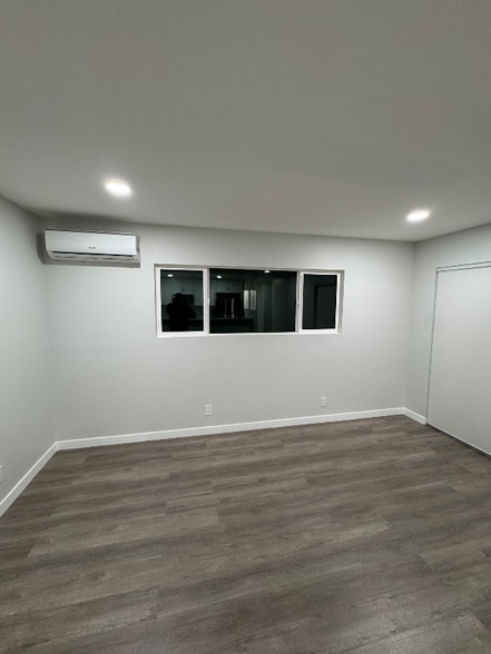 Primary Photo - 5808 Tujunga Ave