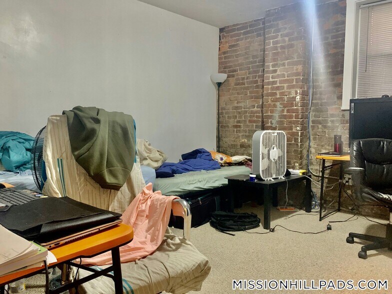 Building Photo - 63 S Huntington Ave