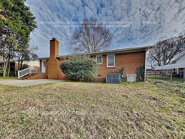 Building Photo - 1828 Archdale Dr