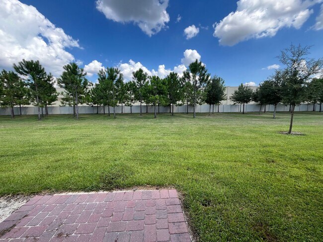Building Photo - 2443 Sweet Viburnum Wy
