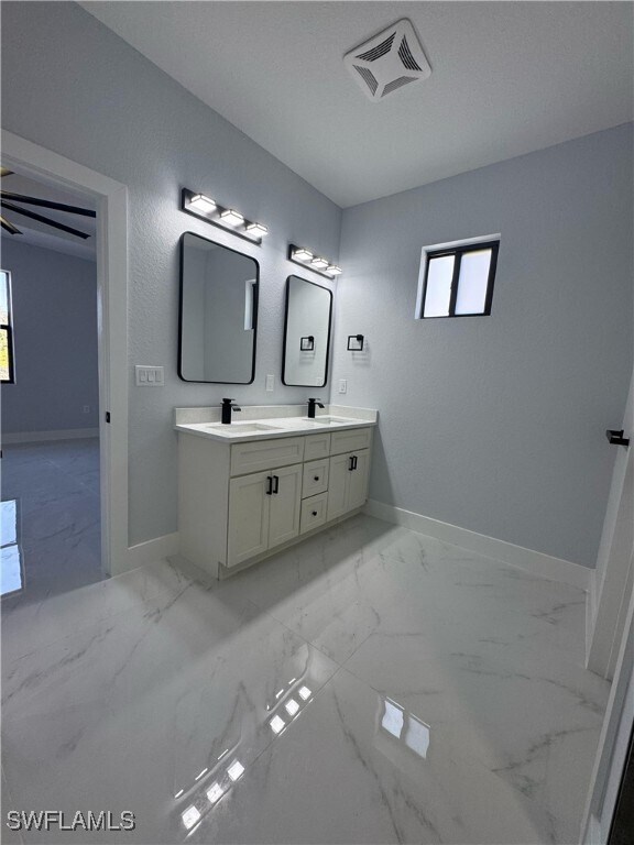 Building Photo - 517 Johns Ave