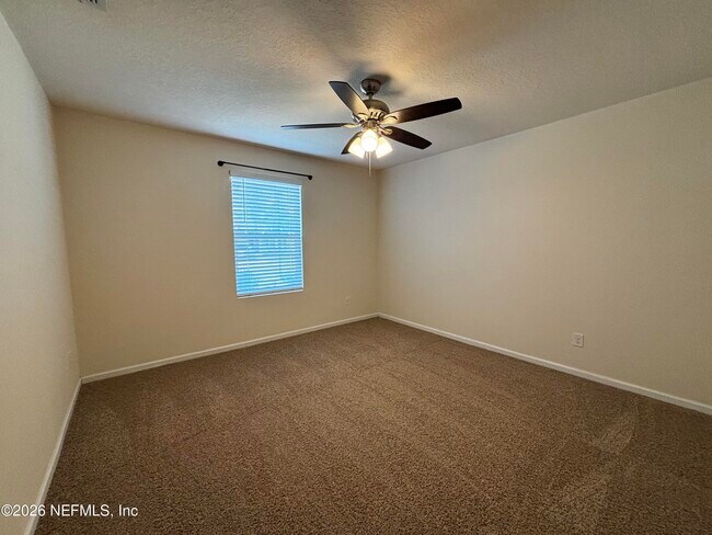 Building Photo - 9086 Tahoe Ln