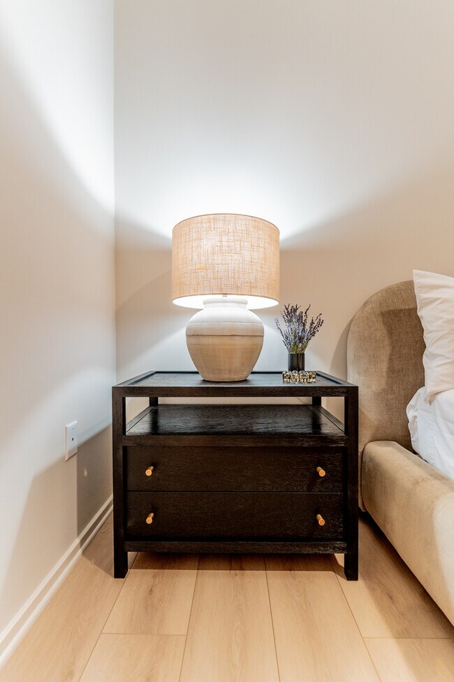 Building Photo - 240 E Illinois St