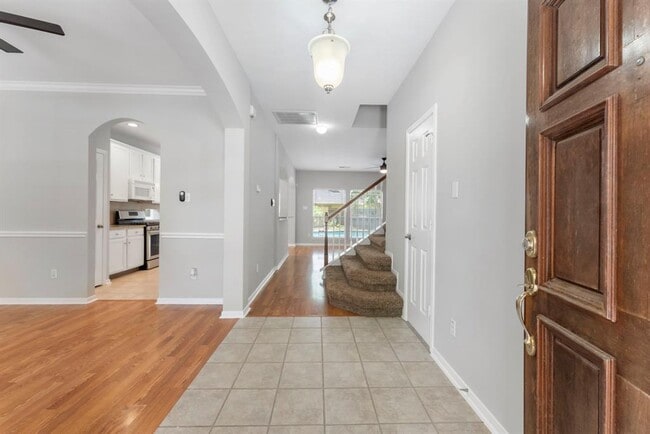 Building Photo - 15 Capshaw Ct