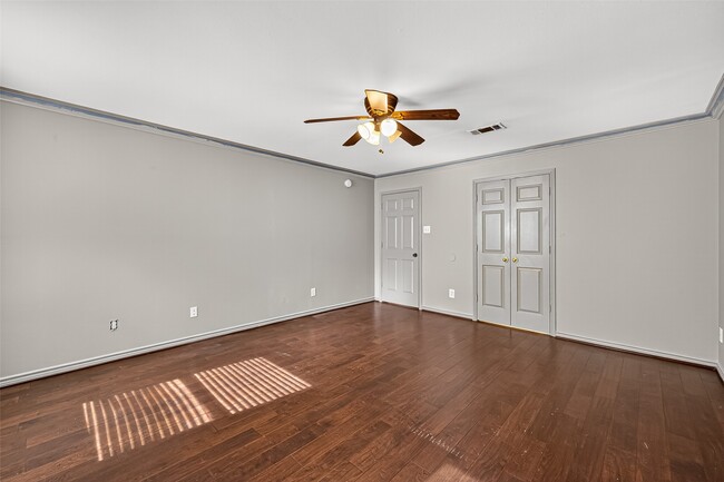 Building Photo - 14762 Country Rose Ln