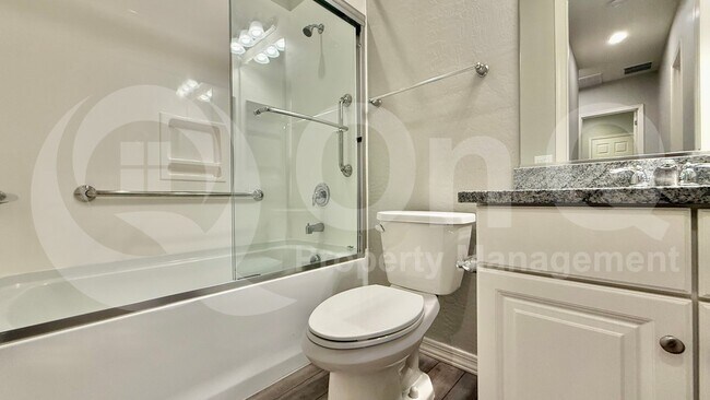 Building Photo - 3951 E Pinto Dr