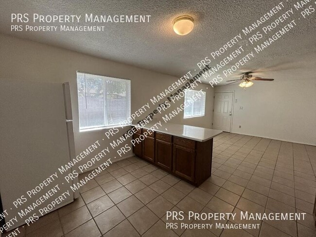 Building Photo - 1851 E University Dr