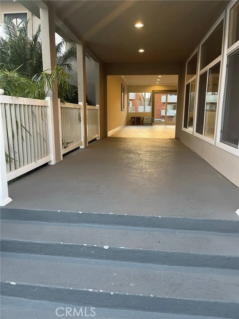 Primary Photo - 23930 Los Codona Ave