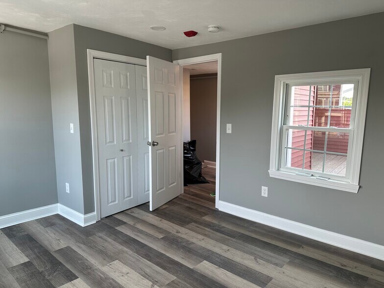 Bedroom 1 - 252 Main St