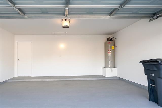 Building Photo - 8929 Sun Haven Way