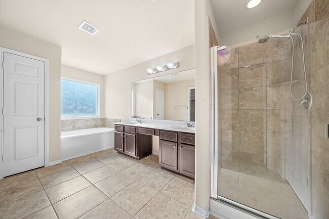 Building Photo - 15427 Signal Ridge Way