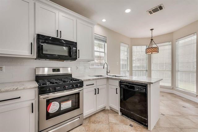 Building Photo - 3009 Larkspur Ct