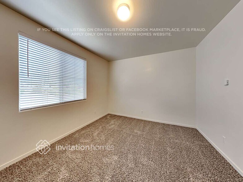 Building Photo - 13310 N 149th Ave