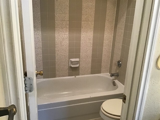 Building Photo - 7717 Bermejo Rd