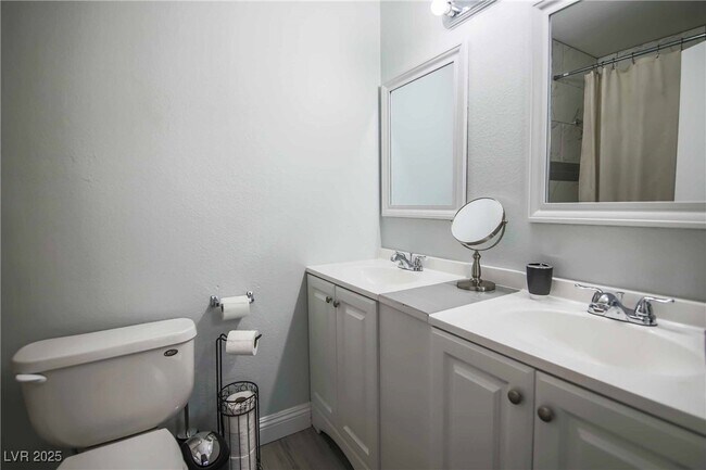 Building Photo - 7399 Topeka Dr