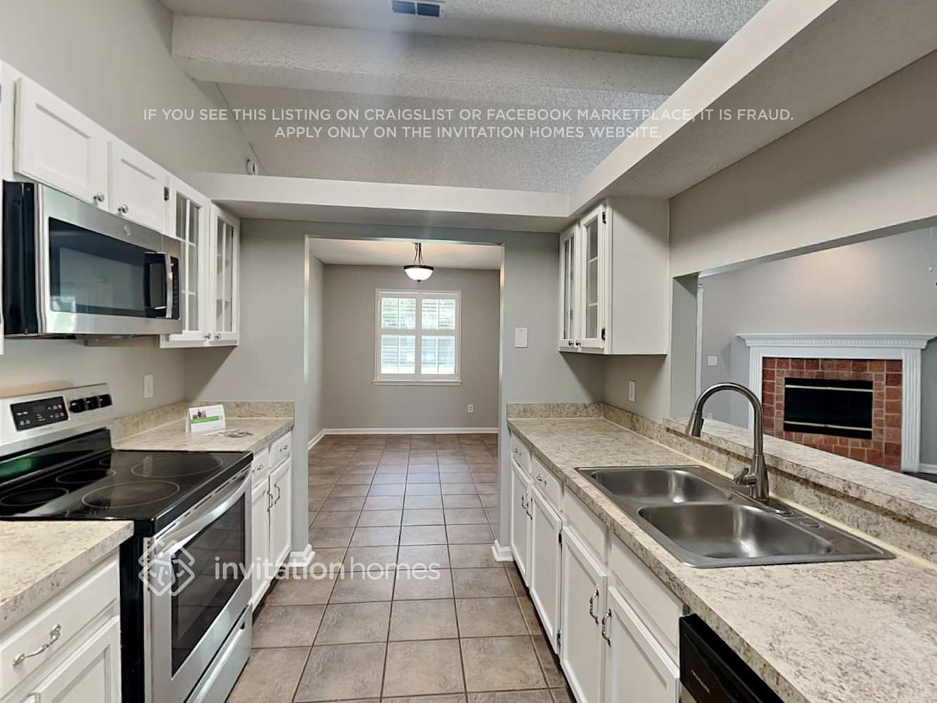 Building Photo - 12015 Stacy Scott Ct