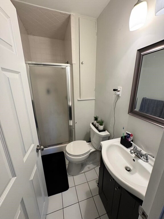 Building Photo - 153 Lake Shore Rd