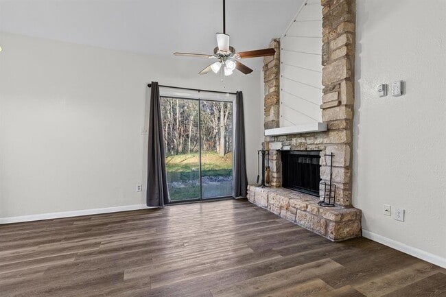 Building Photo - 1713 Cinnamon Path