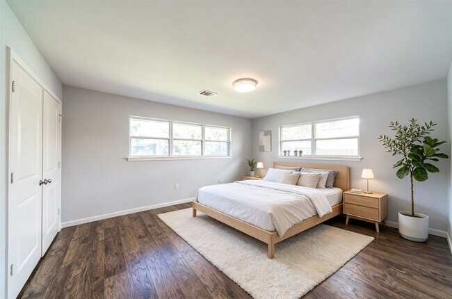 Building Photo - 3627 Tartan Ln