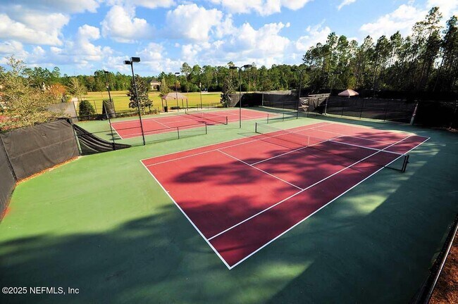 Building Photo - 292 Servia Dr