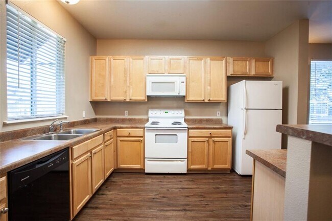Building Photo - 910 Keith Ln