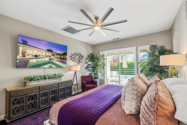 Building Photo - 77939 Desert Dr