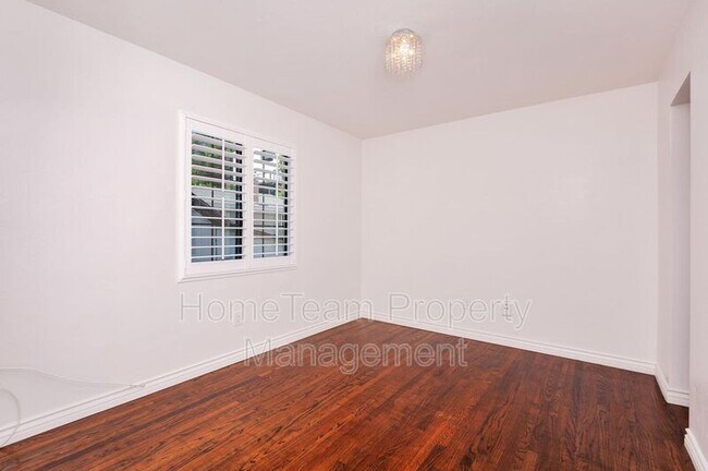 Building Photo - 2747 Reynard Way