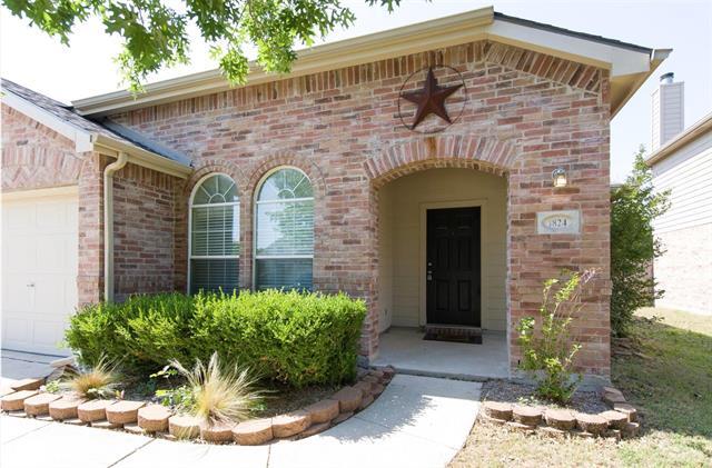 Primary Photo - 1824 Heron Dr