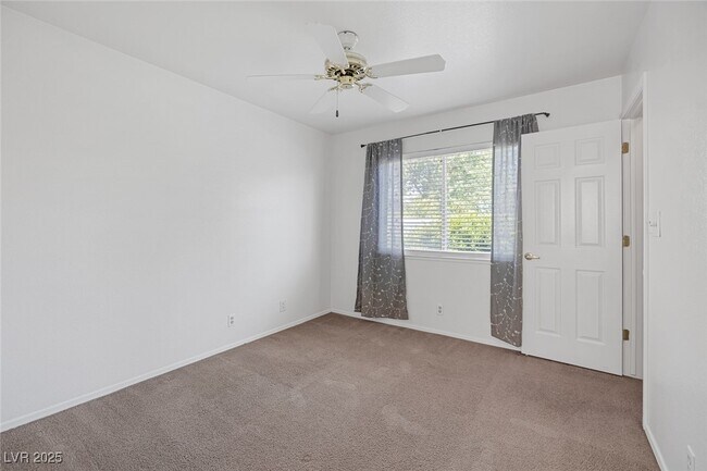 Building Photo - 4517 Inez Dr