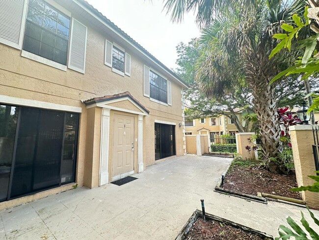 Building Photo - 356 Prestwick Cir