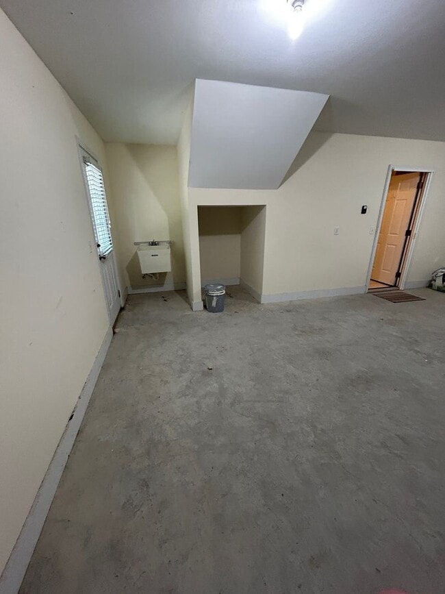 Building Photo - Harmony Homes, off Pooler Parkway.