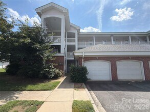 Building Photo - 9113 Meadow Vista Rd