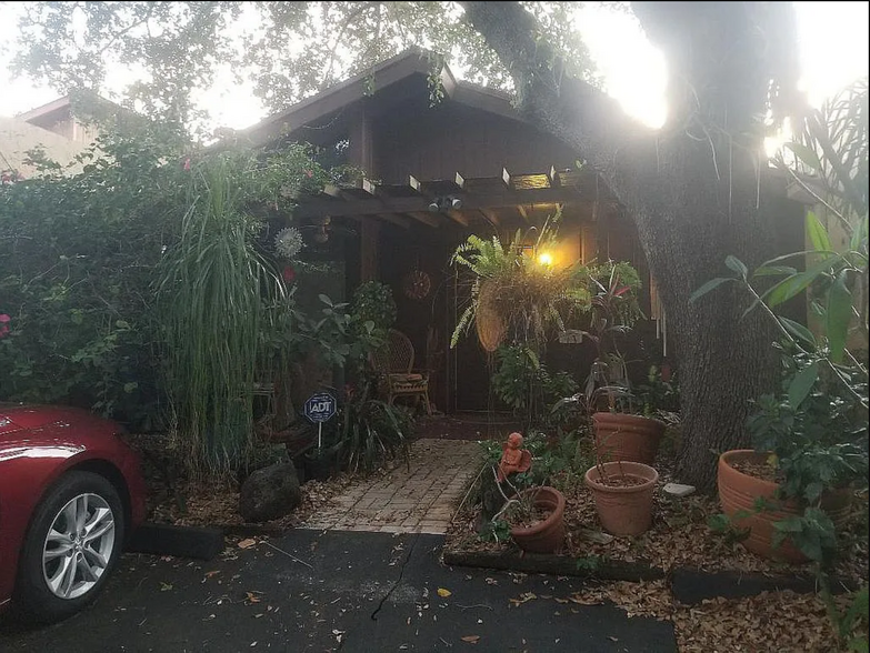 Front Porch - 6111 NW 34th Ter