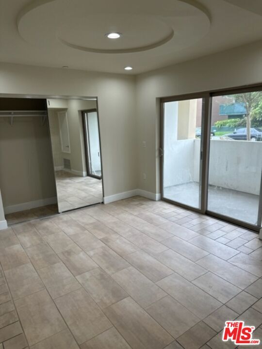 Building Photo - 1446 Armacost Ave