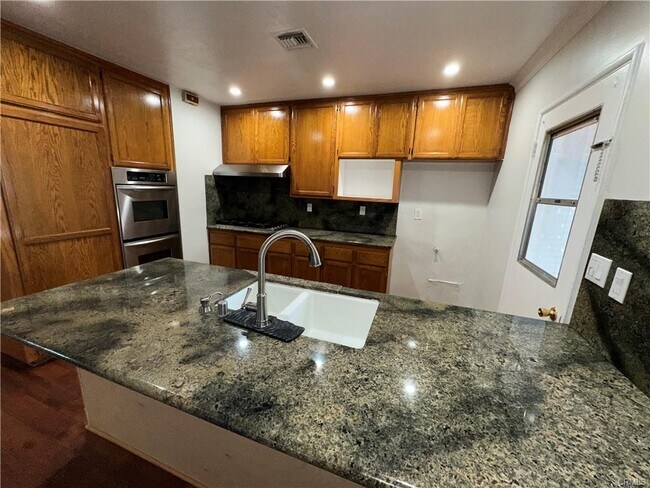 Building Photo - 23018 Hartland St