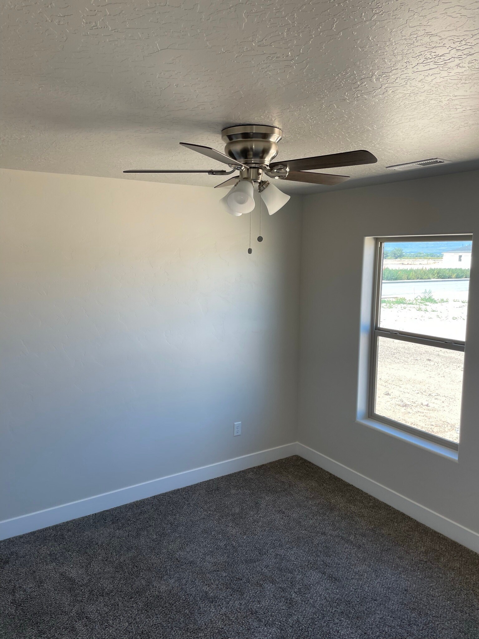 bedroom - 4406 W 275 N