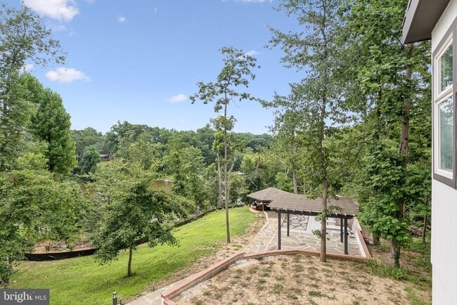 Building Photo - 1816 Woods Rd