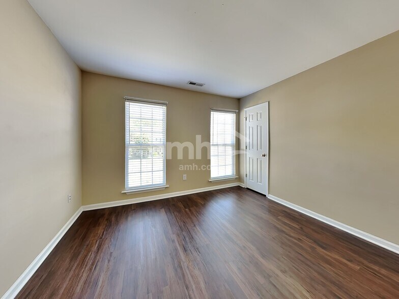 Building Photo - 200 Alexander Preston Ln